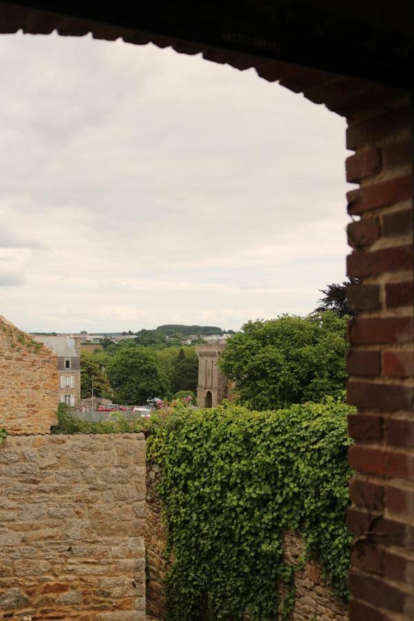Maison La Tour Dinan Eksteriør billede